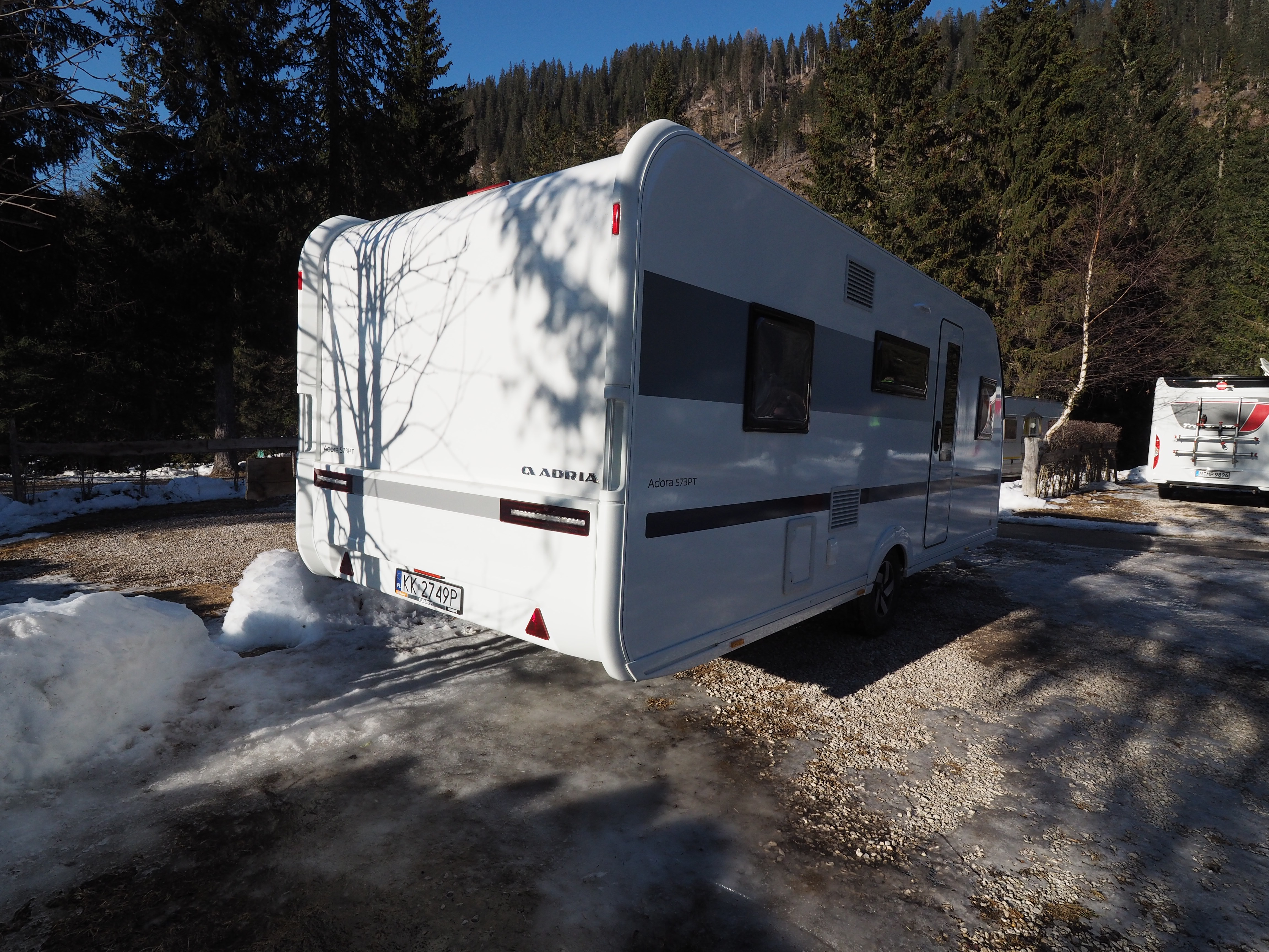 Adria Adora 573PT winter trailer test – main image