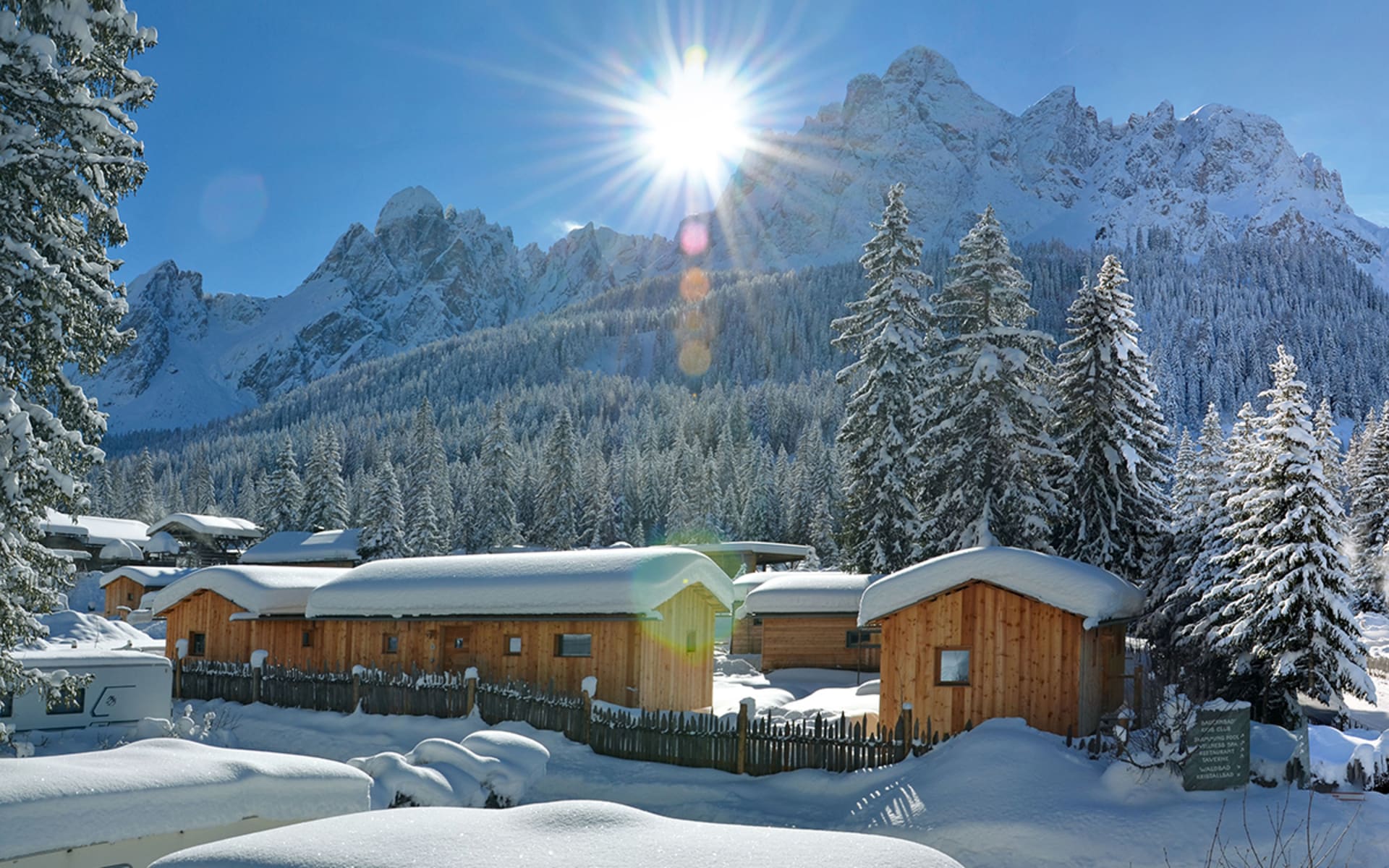 Winter stay in a wooden cottage - Caravan Park Sexten – main image