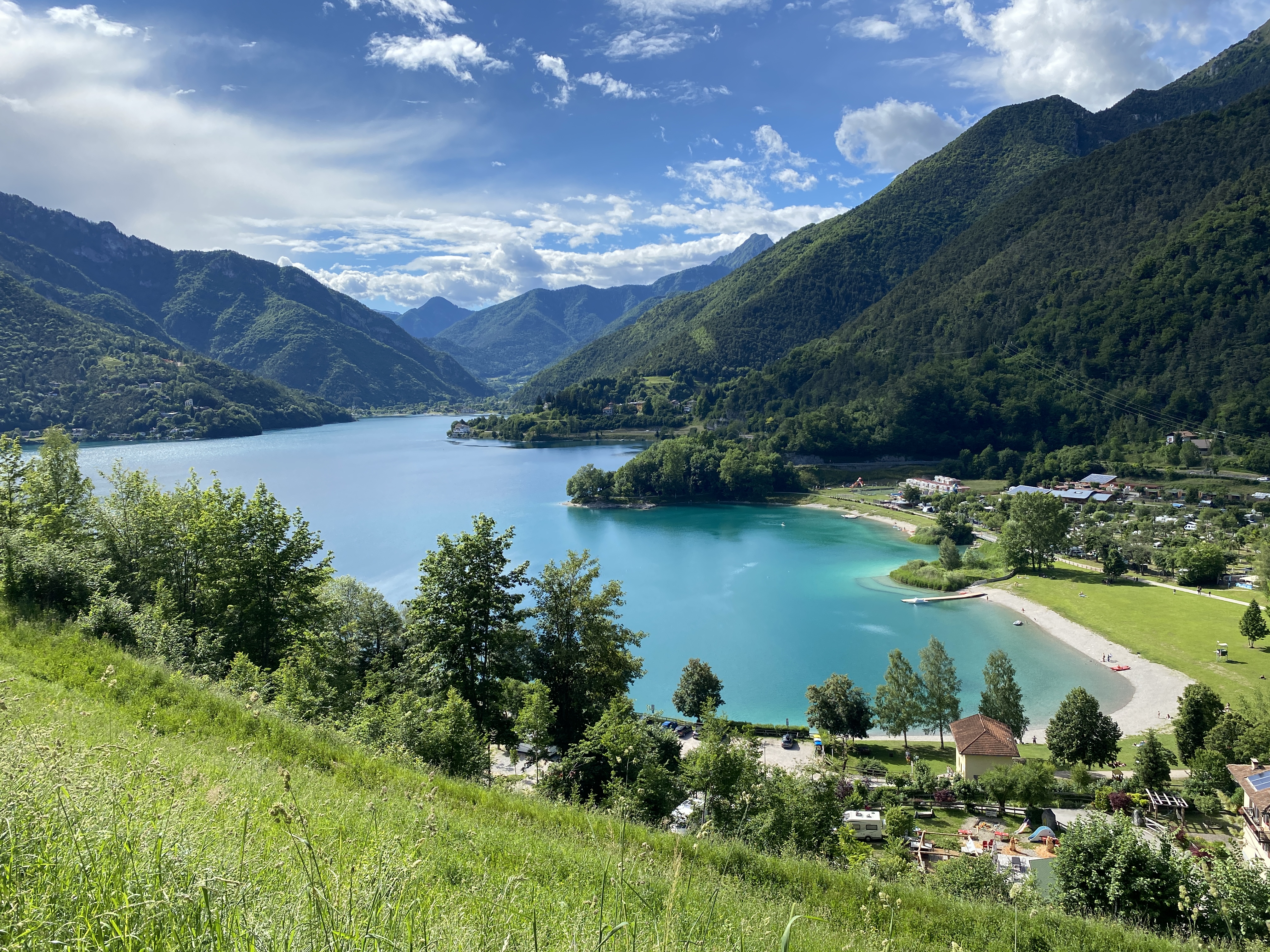Najlepsze campingi w regionie Garda Trentino – główne zdjęcie