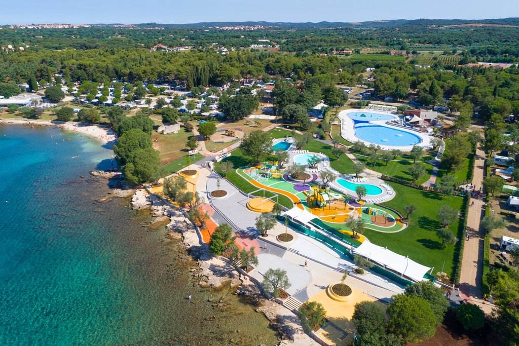 Camping Polari - camping with swimming pools by the sea
