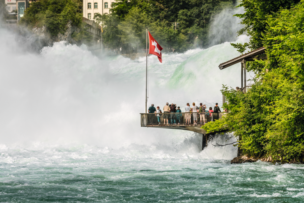 Wodospady Renu, Szwajcaria