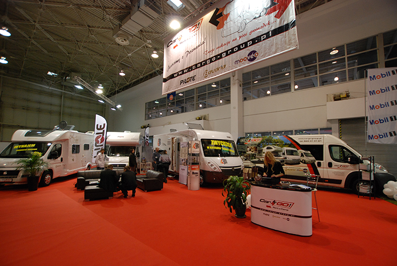 2nd Caravanning Salon - to choose from, according to the color – main image