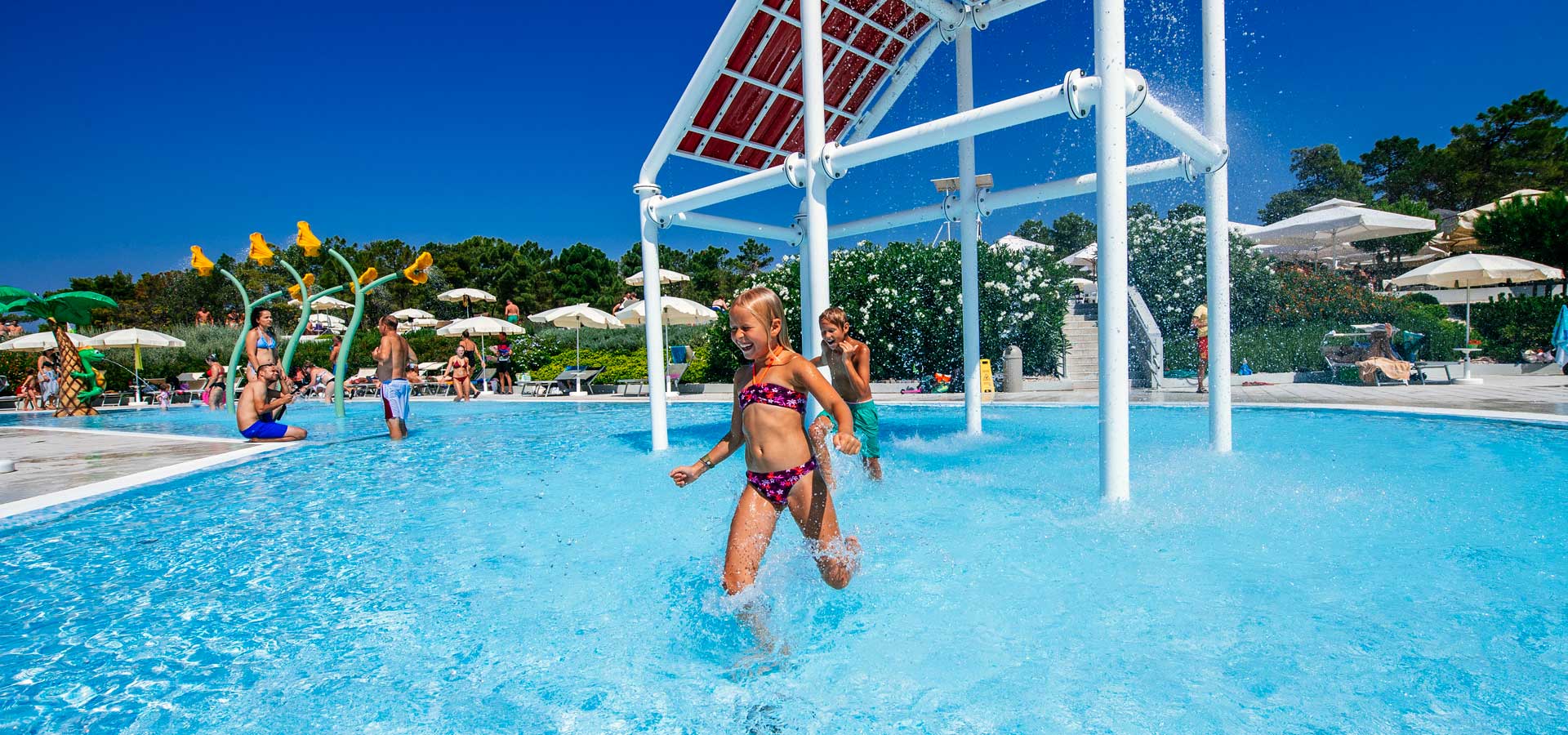 Campsites with heated swimming pools in Croatia – main image