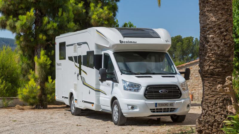 How should a motorhome be equipped for long journeys? – main image