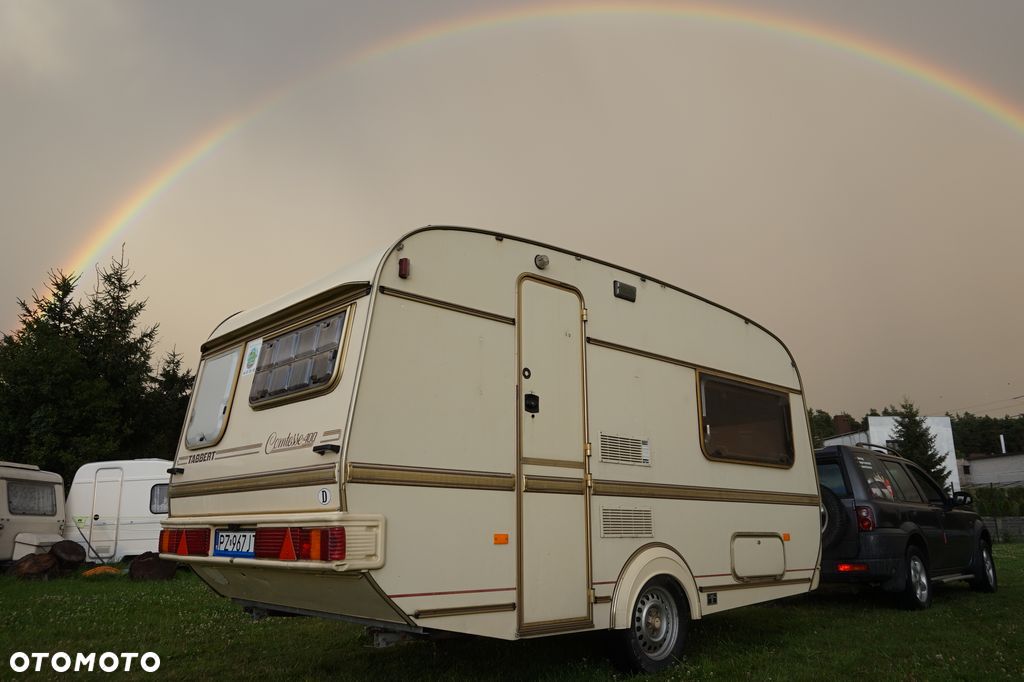 What camping vehicles are Poles looking for? – main image