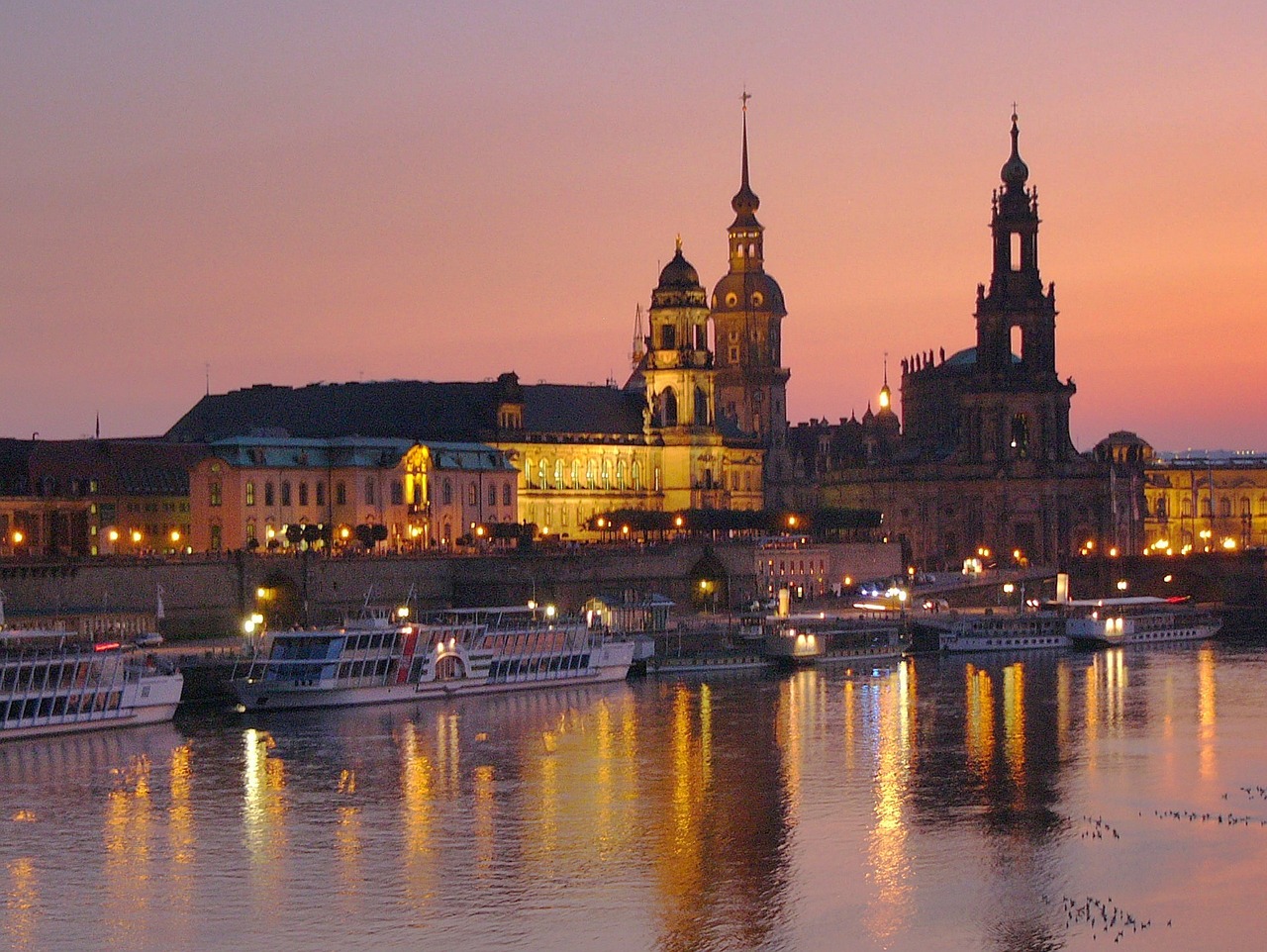 Drezno – najpiękniejsze miasto Saksonii – główne zdjęcie