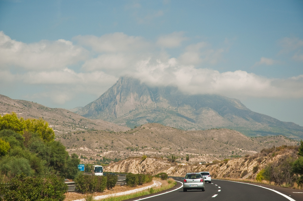 Alicante – Hiszpania widziana od gór – główne zdjęcie