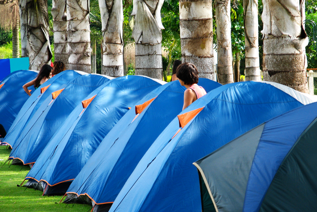 Jak kupić dobry namiot? – główne zdjęcie