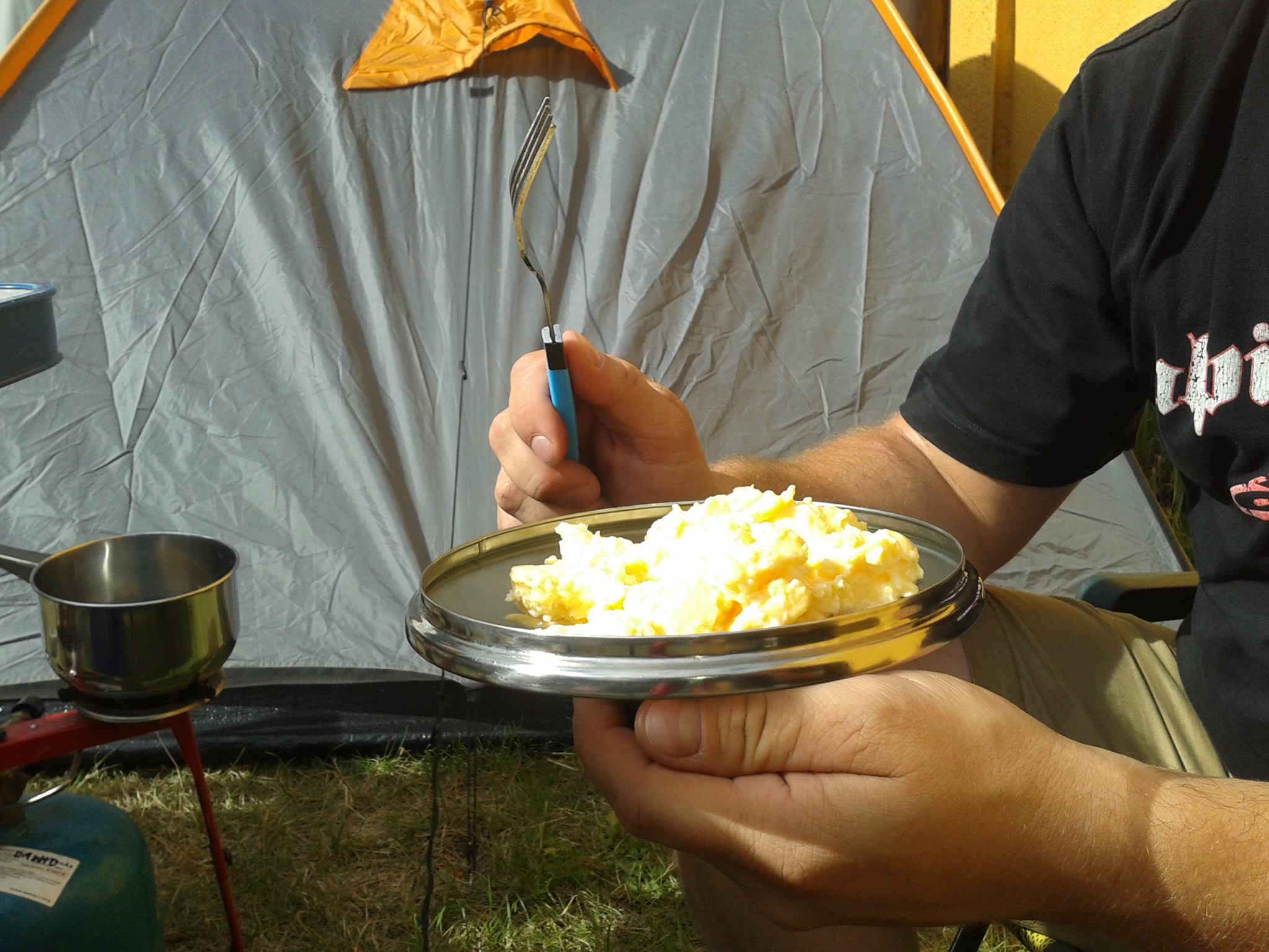 Clever camping tricks – main image