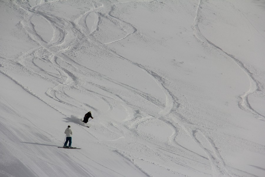 For skiing in Japan - Niseko – main image