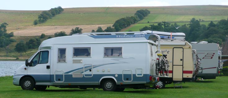 How to negotiate the price when buying a used camper or caravan? – main image