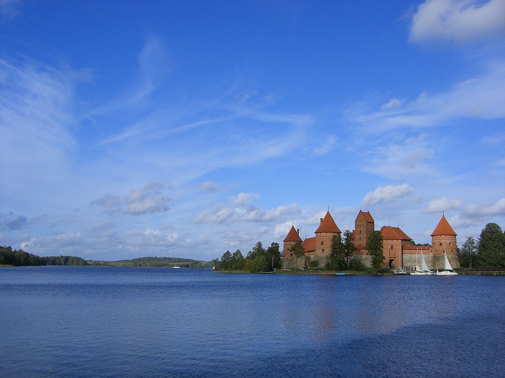 The land of 32 lakes - Trakai – main image