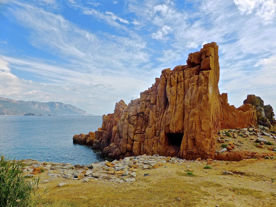 Sardinia - a miniature continent – main image