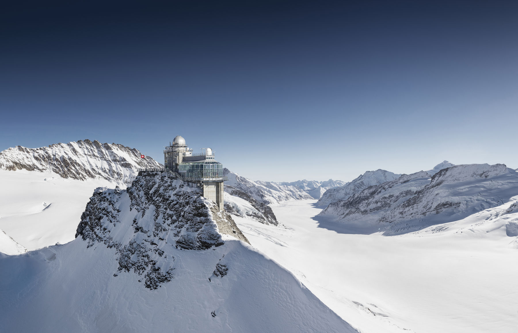 Wycieczka na Jungfraujoch top of Europe - to musisz wiedzieć – główne zdjęcie