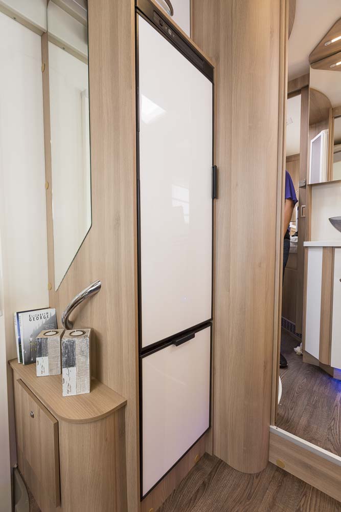 Company Camper Planet offer – rental – image 42