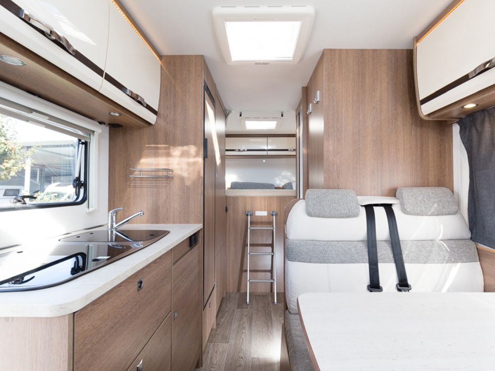 Company Sunday Travel offer – rental – image 24